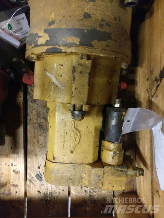 CAT 213B Hidraulika