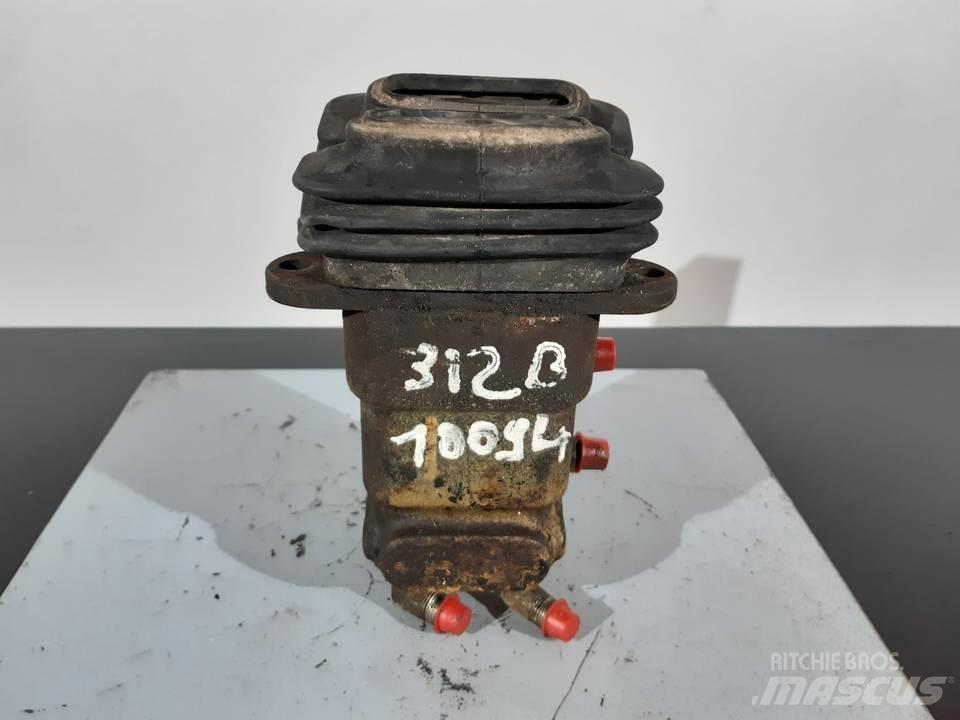 CAT 312B Kabine i unutrašnjost