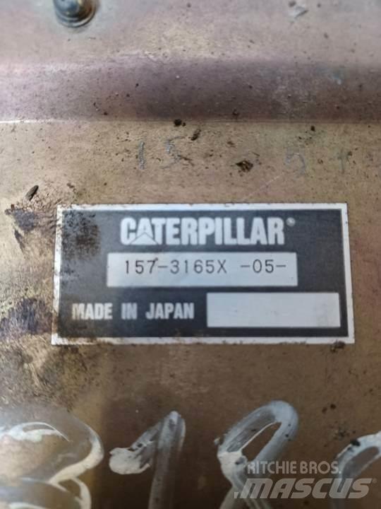 CAT 318C Kabine i unutrašnjost