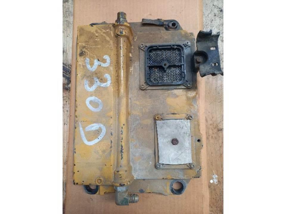 CAT 330D Kabine i unutrašnjost