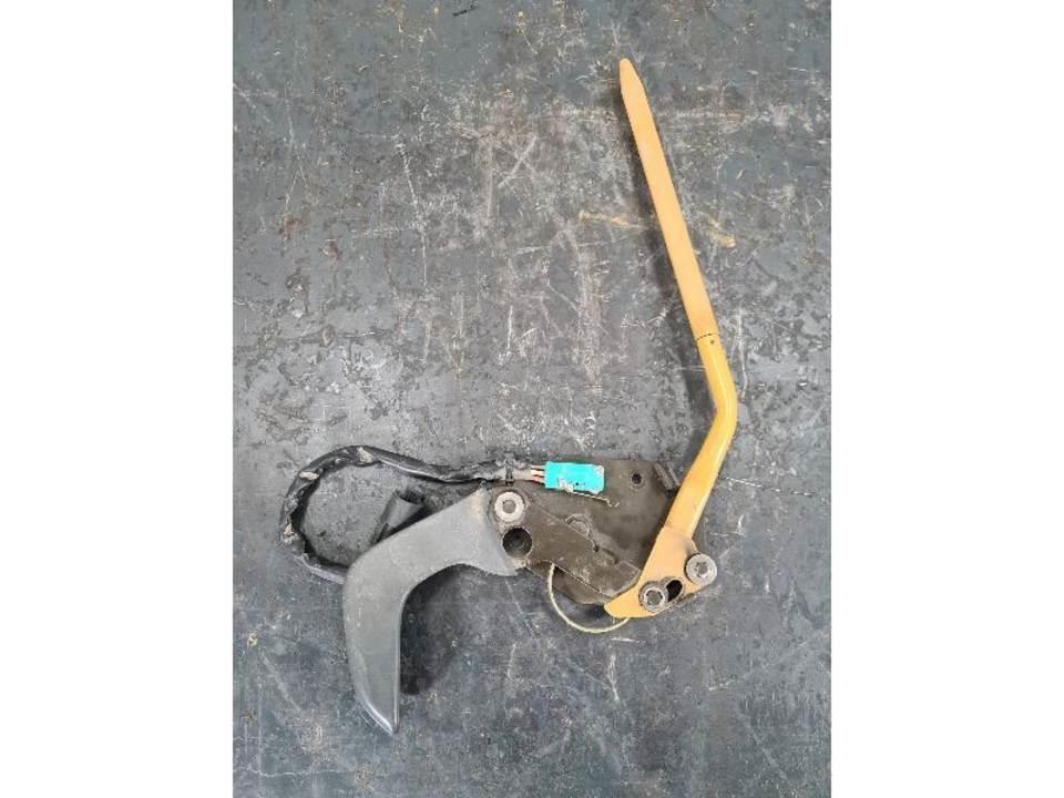 CAT 336DL Kabine i unutrašnjost