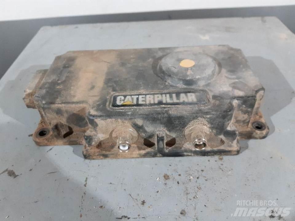CAT 345C Kabine i unutrašnjost