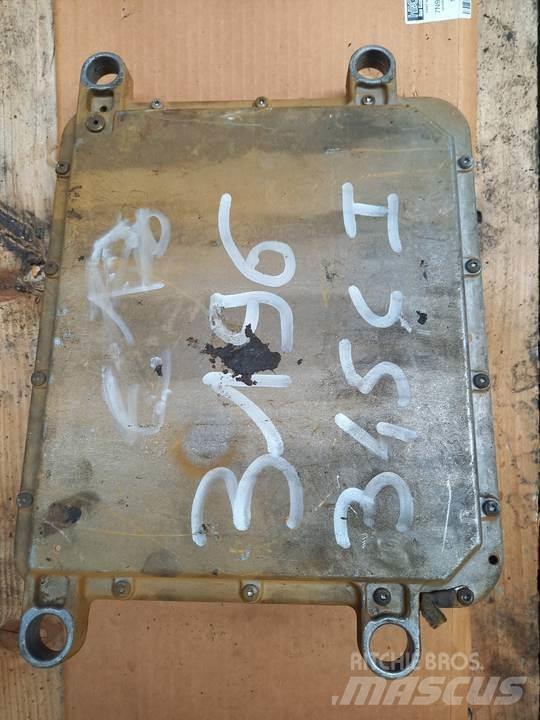 CAT 345C Kabine i unutrašnjost