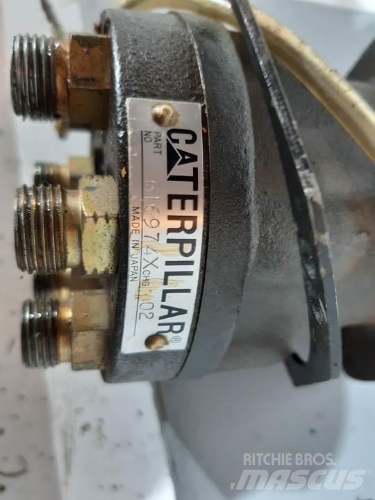 CAT 350 Kabine i unutrašnjost
