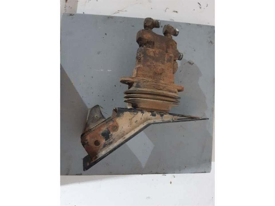 CAT 350 Kabine i unutrašnjost