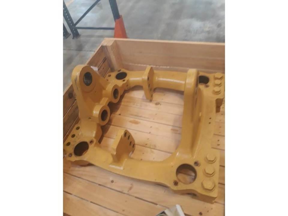 CAT 432E Kabine i unutrašnjost