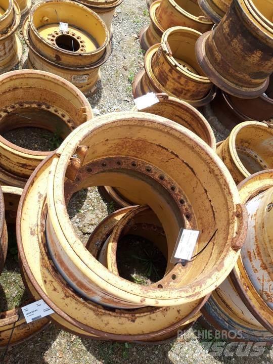 CAT 735 Gusenice za građevinarstvo