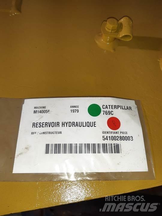 CAT 769C Kabine i unutrašnjost