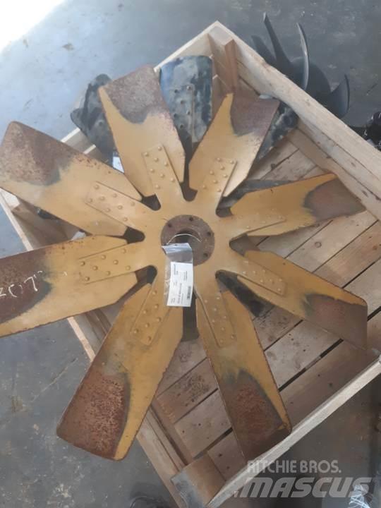CAT 775B Motori za građevinarstvo