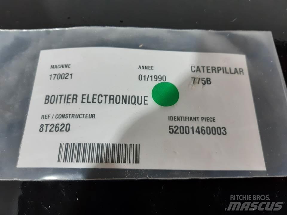 CAT 775B Kabine i unutrašnjost