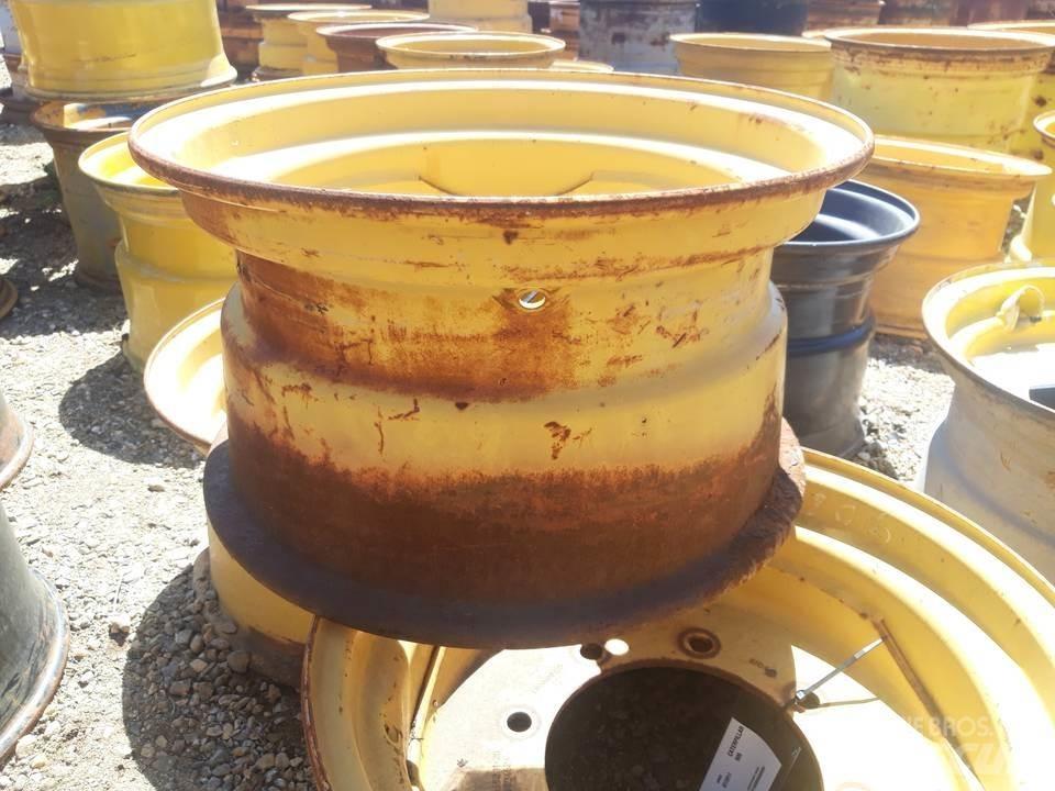 CAT 906 Gusenice za građevinarstvo