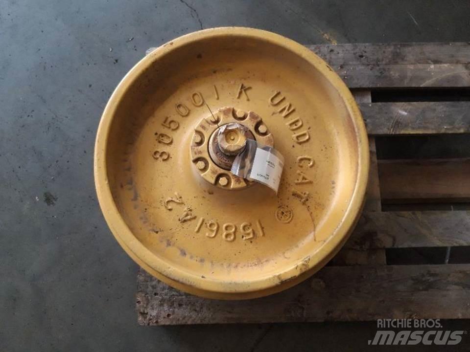 CAT D7R Gusenice za građevinarstvo