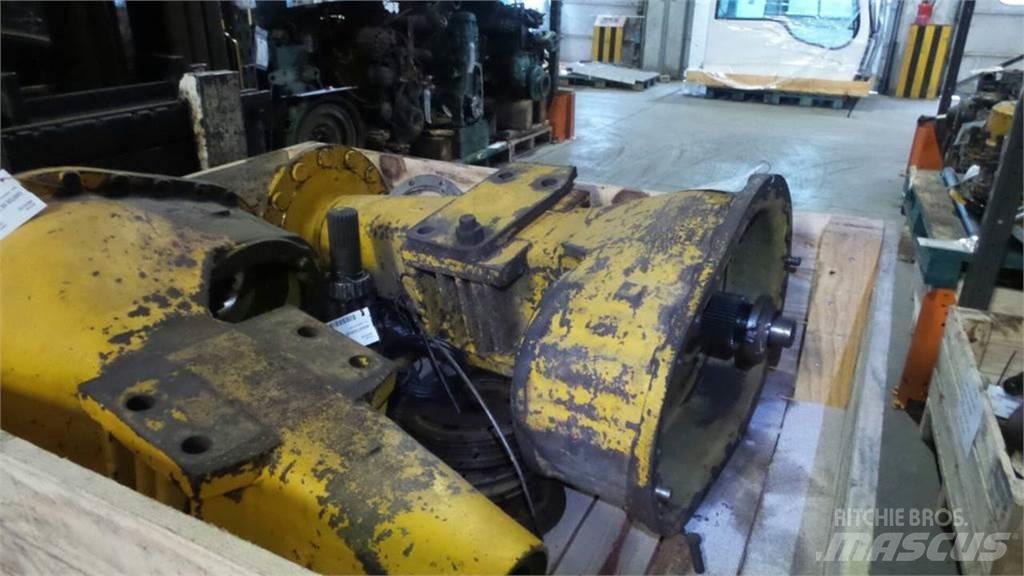 JCB 425 Transmisija