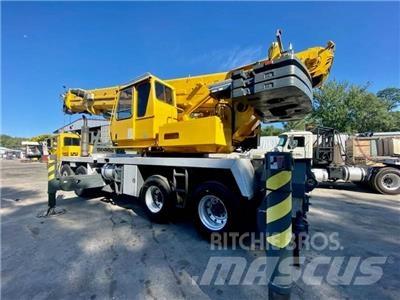 Grove TMS900E Polovne dizalice za sve terene