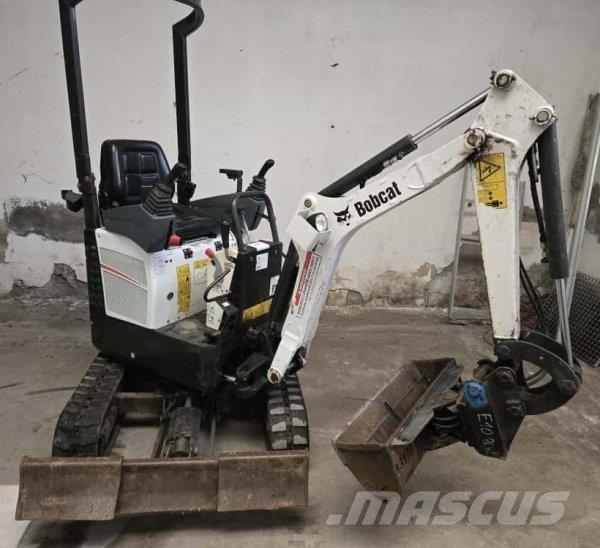 Bobcat E10 Z Mini bageri < 7t