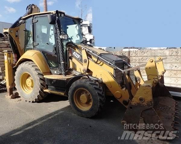 CAT 432 F2 Rovokopači
