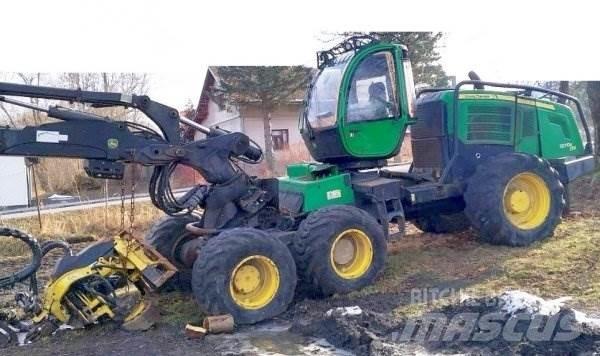 John Deere 1270 E 6W Mašine za sečenje drveća