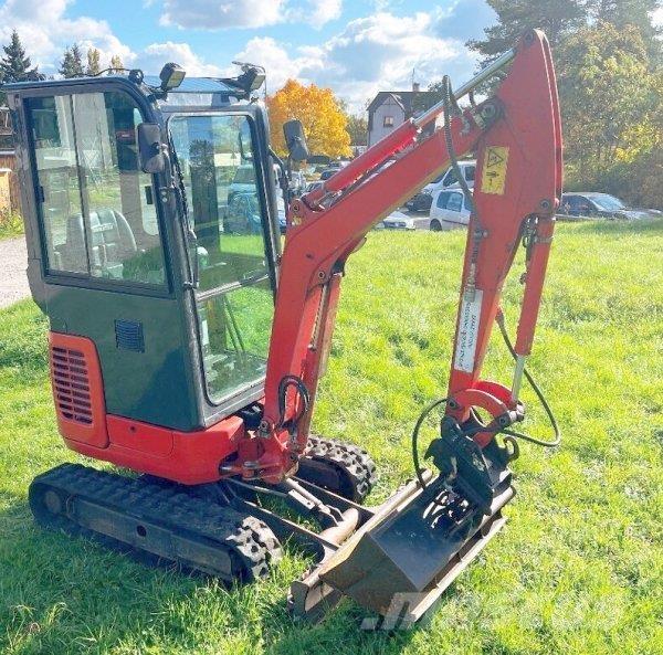 Komatsu PC 16 R-3HS Mini bageri < 7t