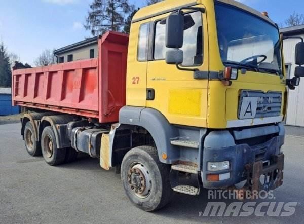 MAN TGA 33.413 FDAK Kiperi kamioni