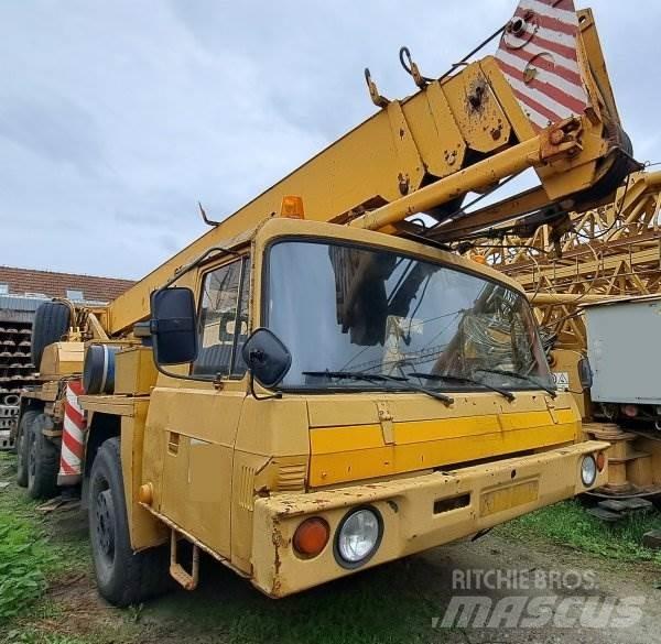 Tatra 815 +ČKD - AD 28 Kamioni sa kranom