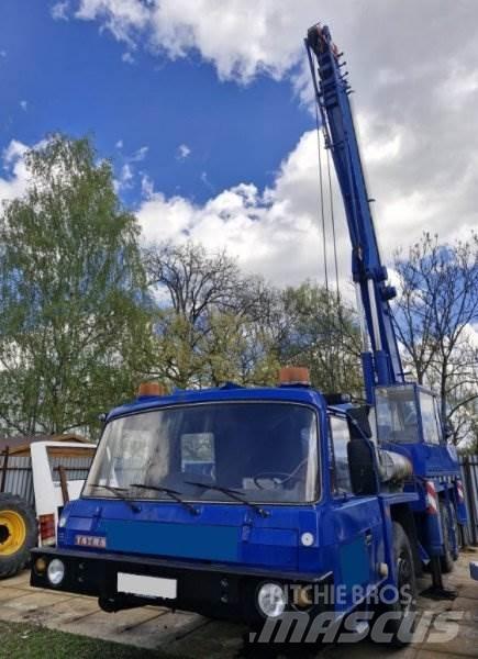 Tatra T815 +(ČKD) AD 28 Kamioni sa kranom