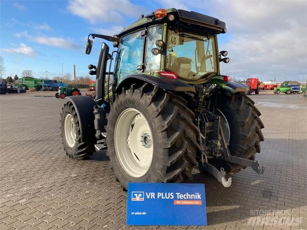 Valtra G125EV Traktori
