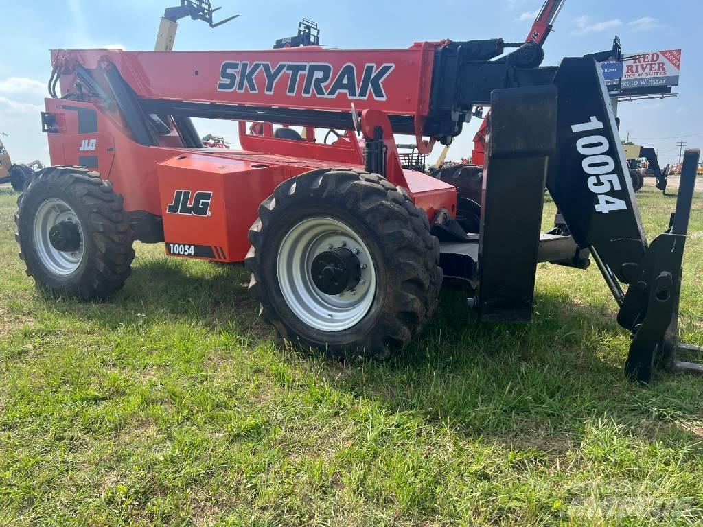SkyTrak 10054 Viljuškari - ostalo