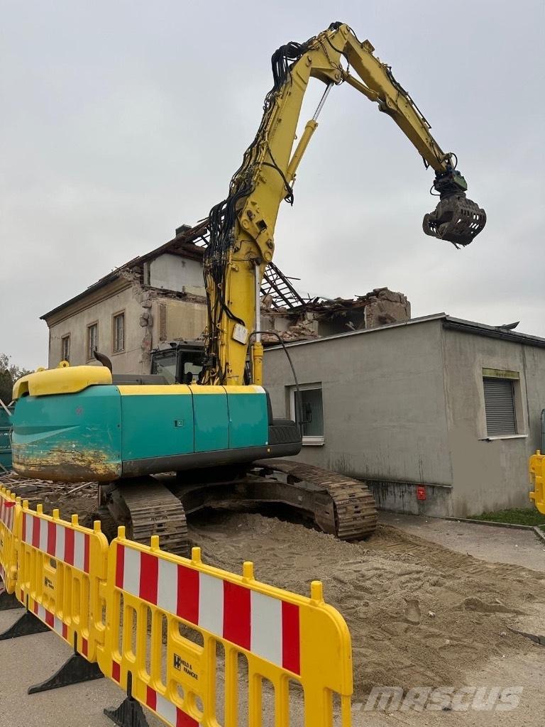 Hitachi LC 250 Bageri za rušenje