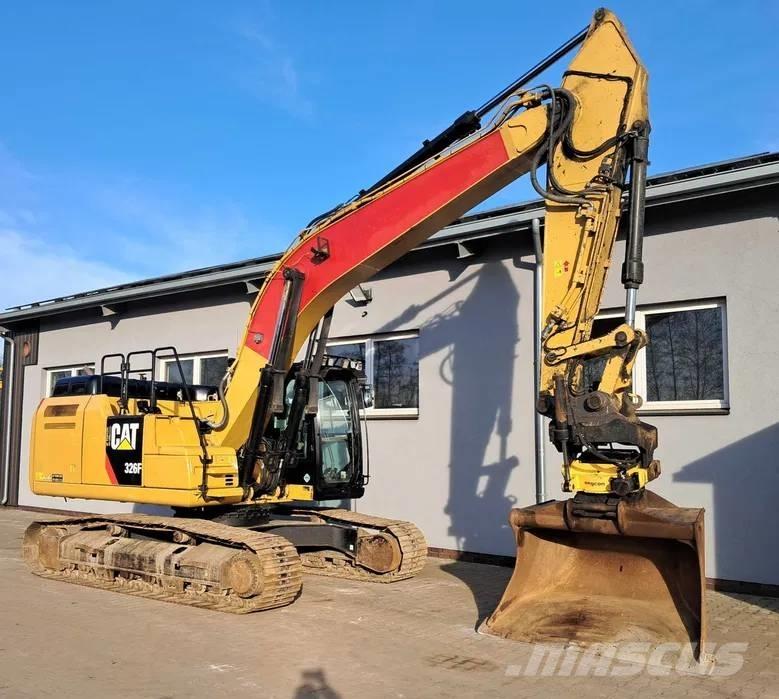 CAT 326 F L Bageri guseničari