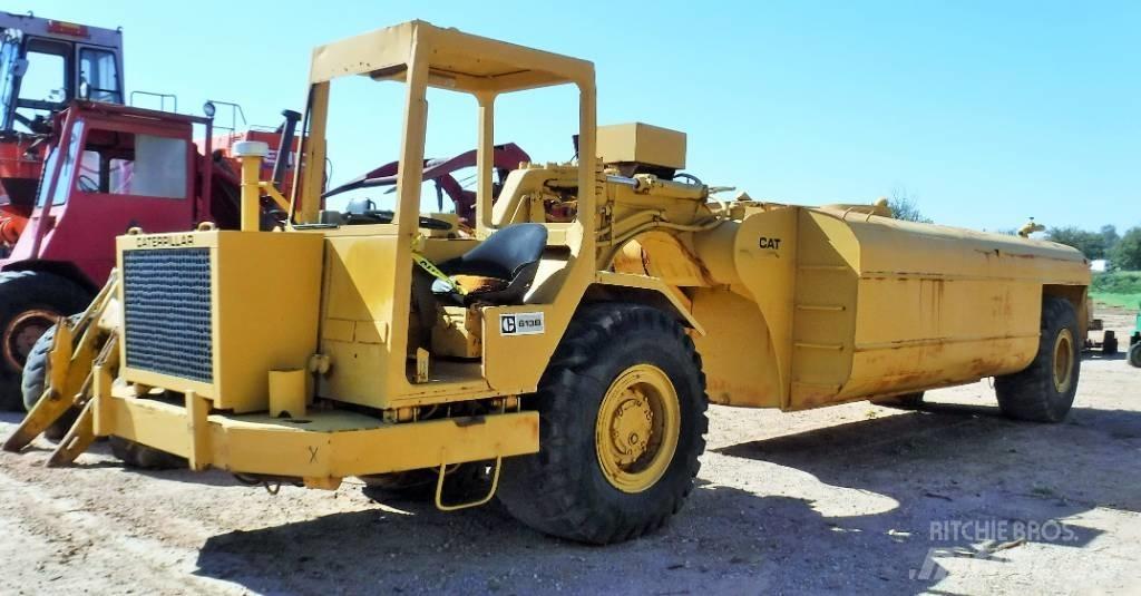 CAT 613 B Kamioni za vodu