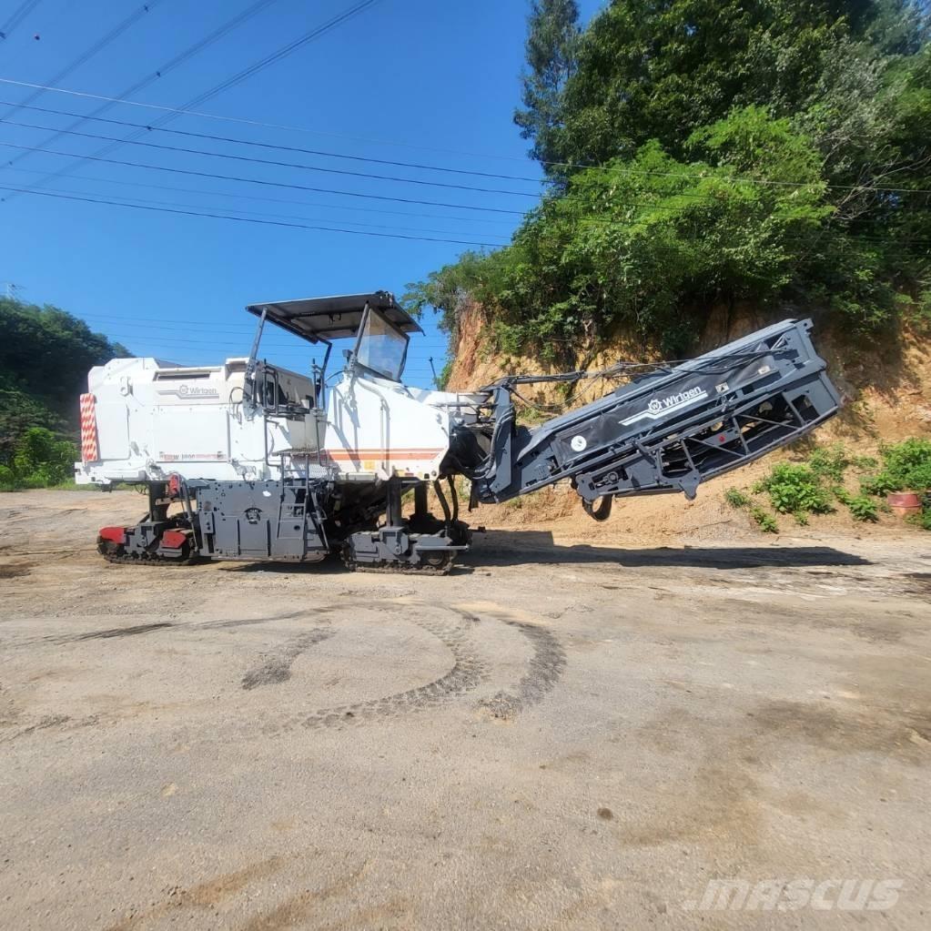 Wirtgen W 1900 Freze za asfalt