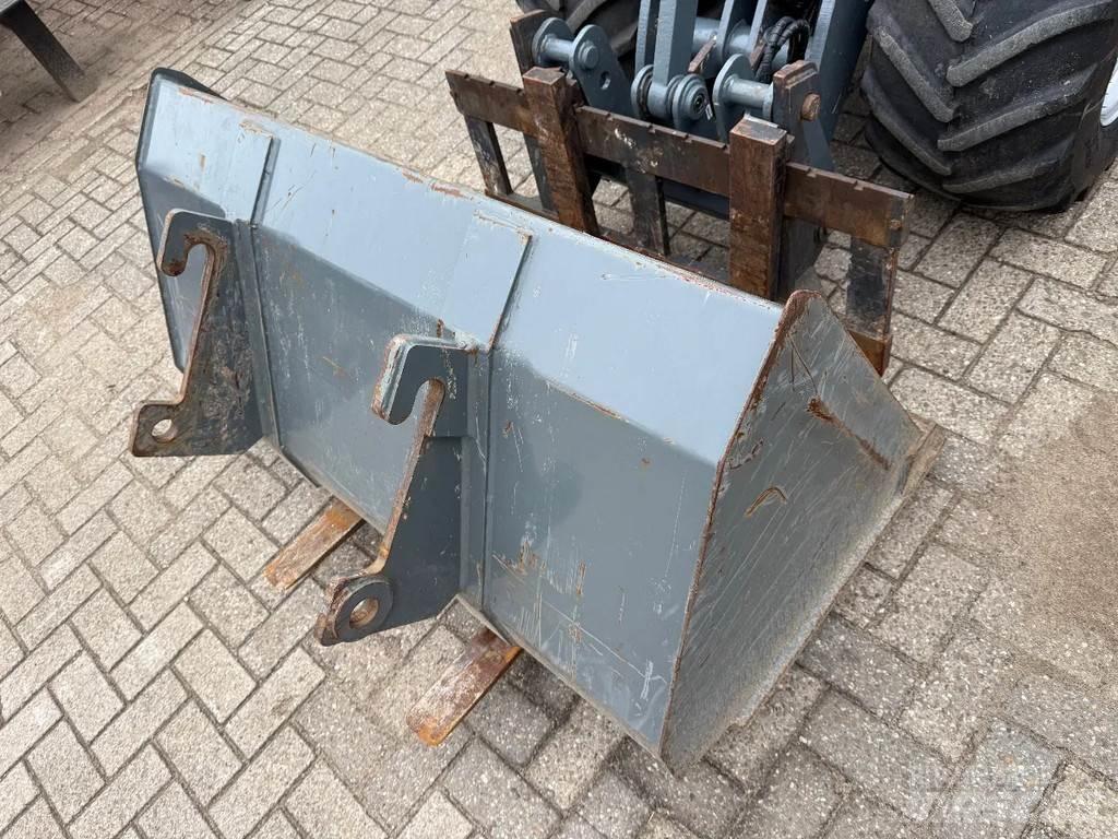 GiANT G2700 Utovarivači na točkove