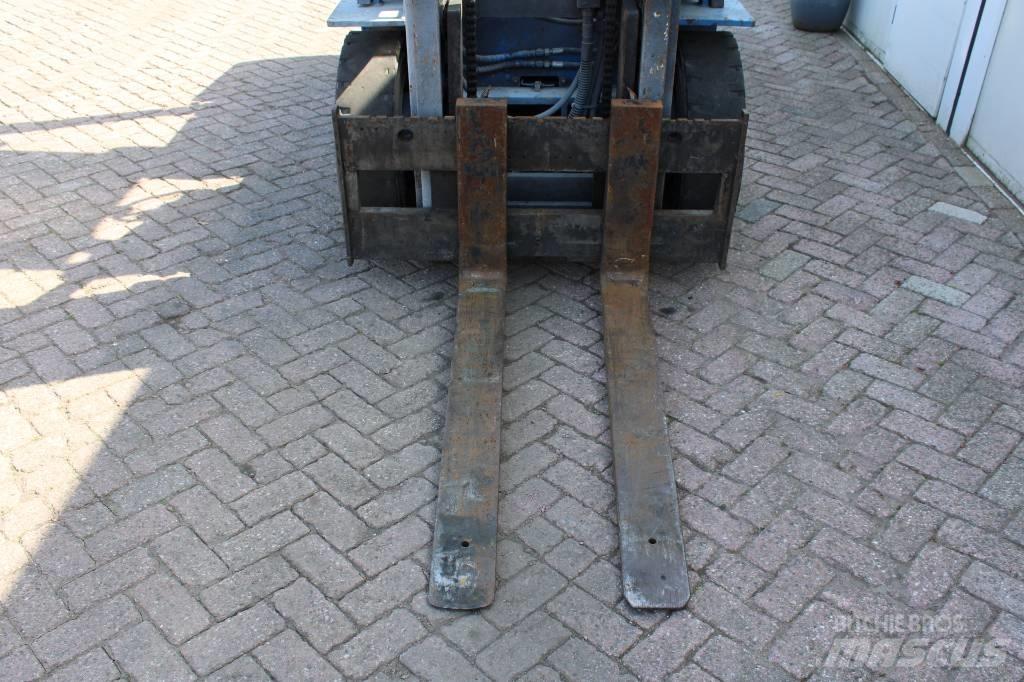 Daewoo D 40 S Dizelski viljuškari
