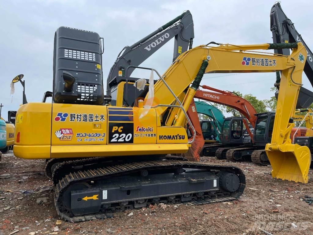 Komatsu PC 220 Bageri guseničari
