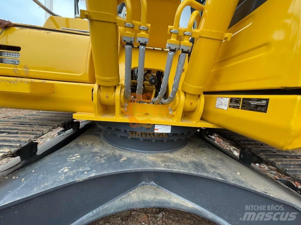 Komatsu PC 220 Bageri guseničari