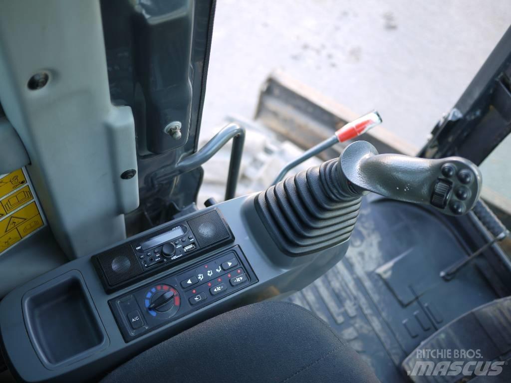 Komatsu PC 80 MR-3 Midi bageri 7t – 12t