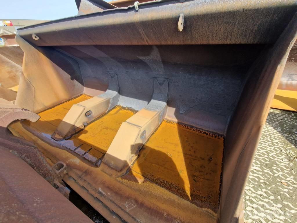 Volvo L 180 Kašike / Korpe