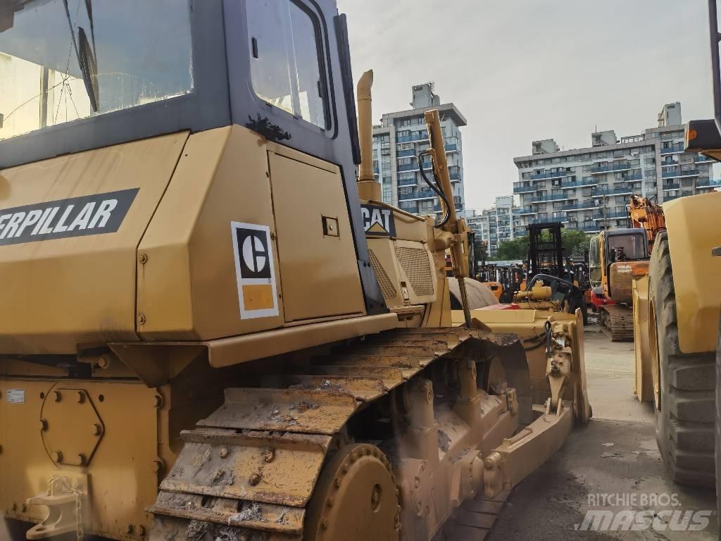 CAT D 6 G Buldožeri guseničari