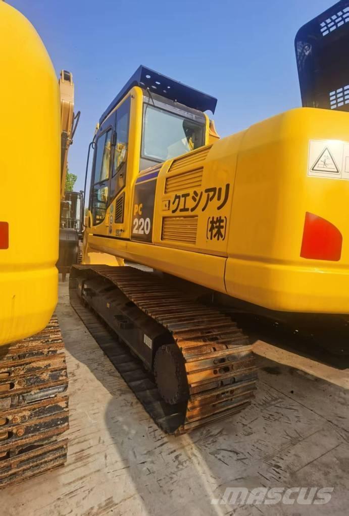 Komatsu PC 220-8 Bageri guseničari