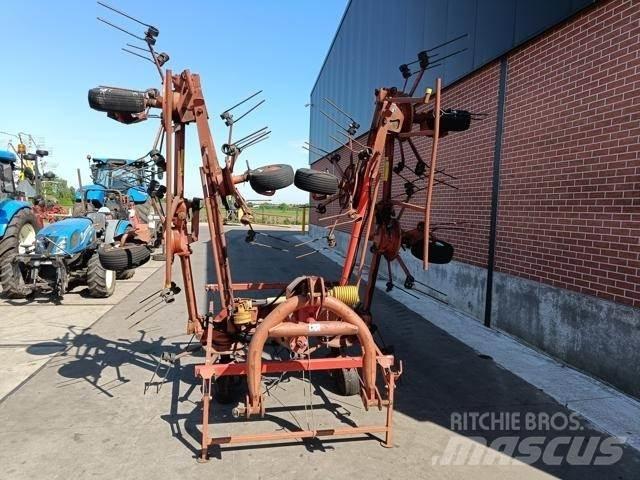 Kuhn GF8501 MH Okretači i sakupljači sena