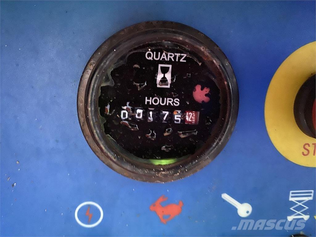 Mantall XD100RT Makazaste platforme