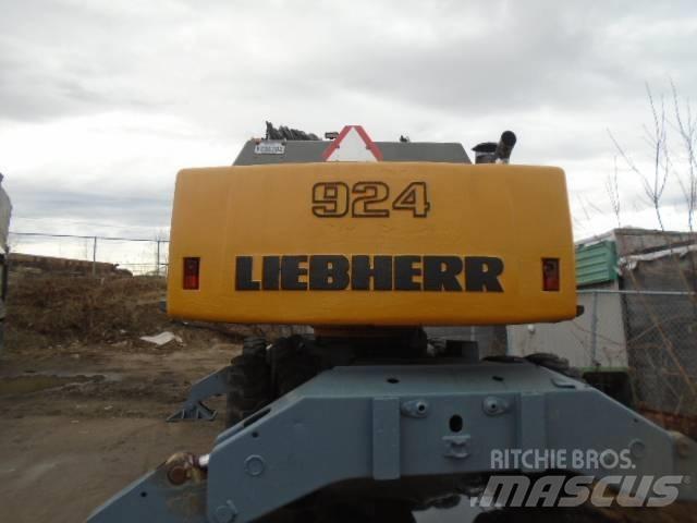 Liebherr A 924 Bageri točkaši