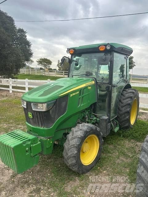 John Deere 5090 GN Traktori