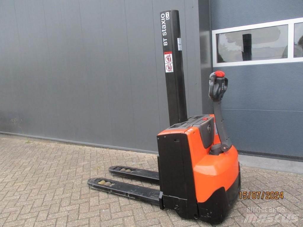 BT SWE 080L Ručni električni viljuškar