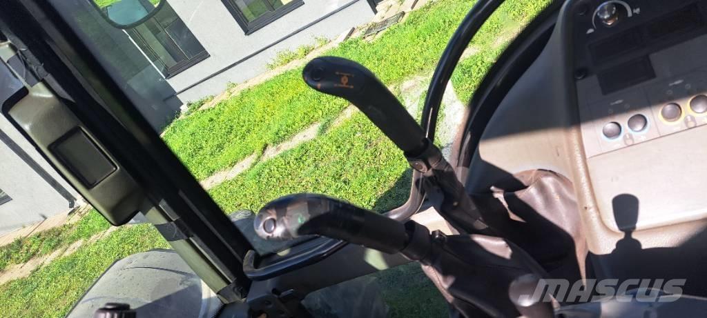 Valtra T170-4 Traktori