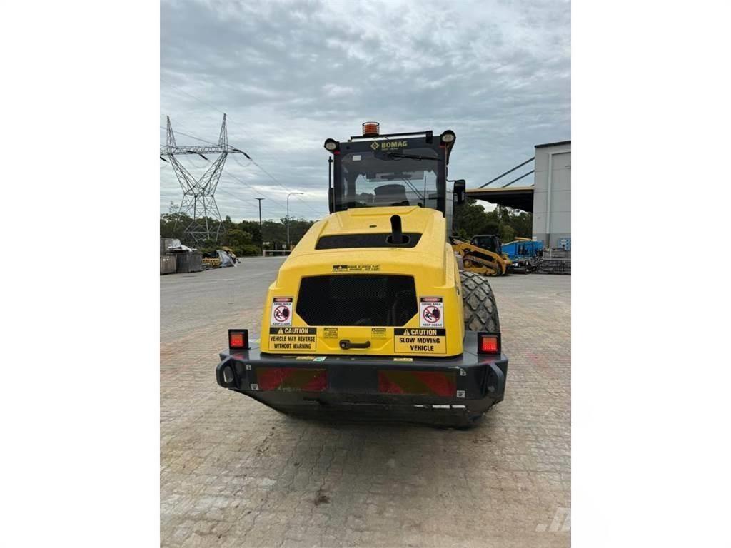 BMW 213D Valjci sa jednim bubnjem