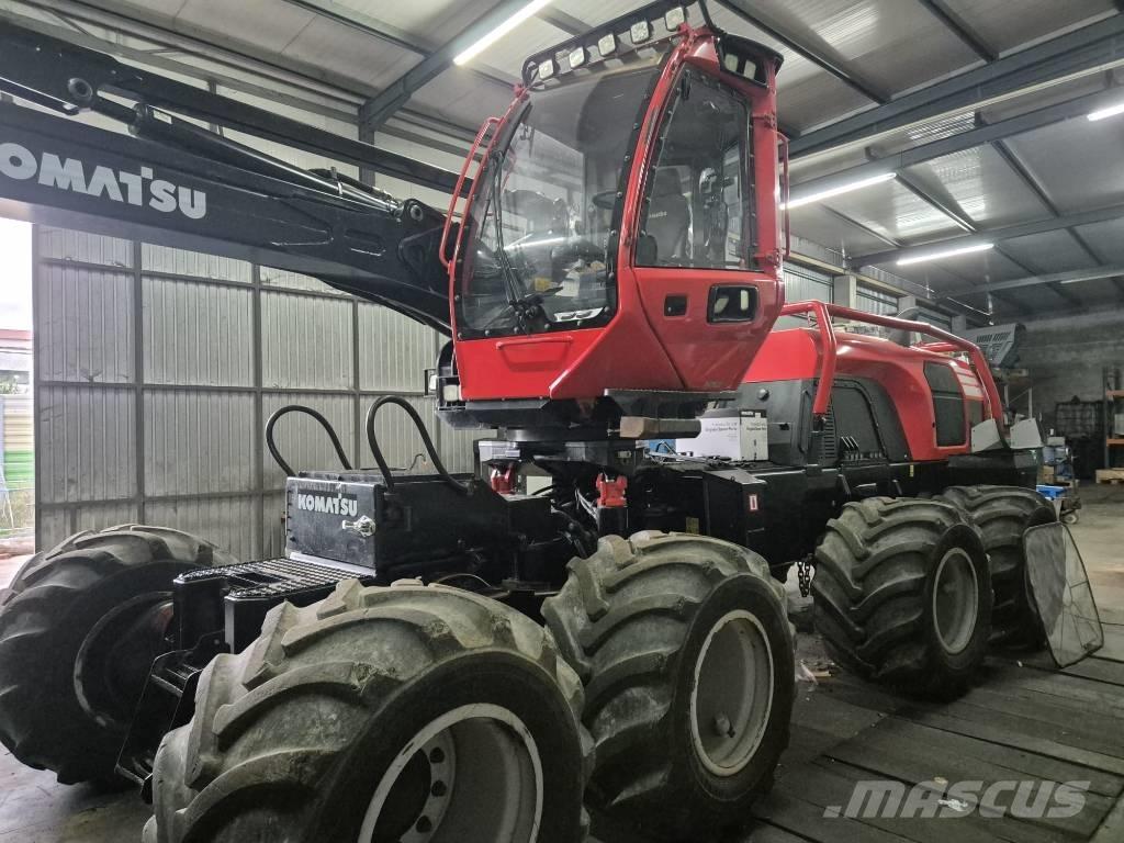 Komatsu 901 XC Harversteri