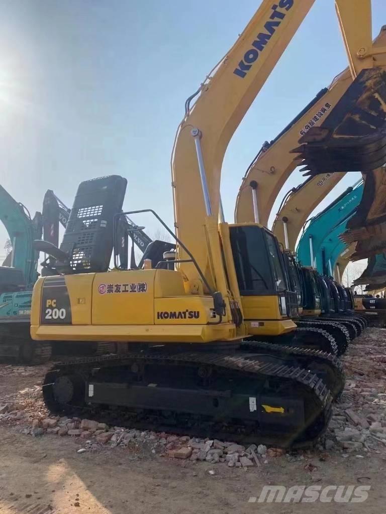 Komatsu pc 220 Bageri guseničari