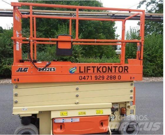 JLG 2632 ES Makazaste platforme