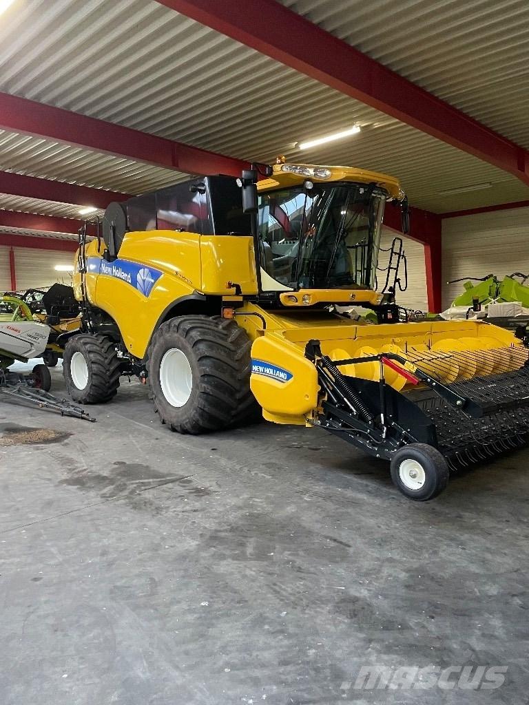 New Holland CX 8080 Kombajni